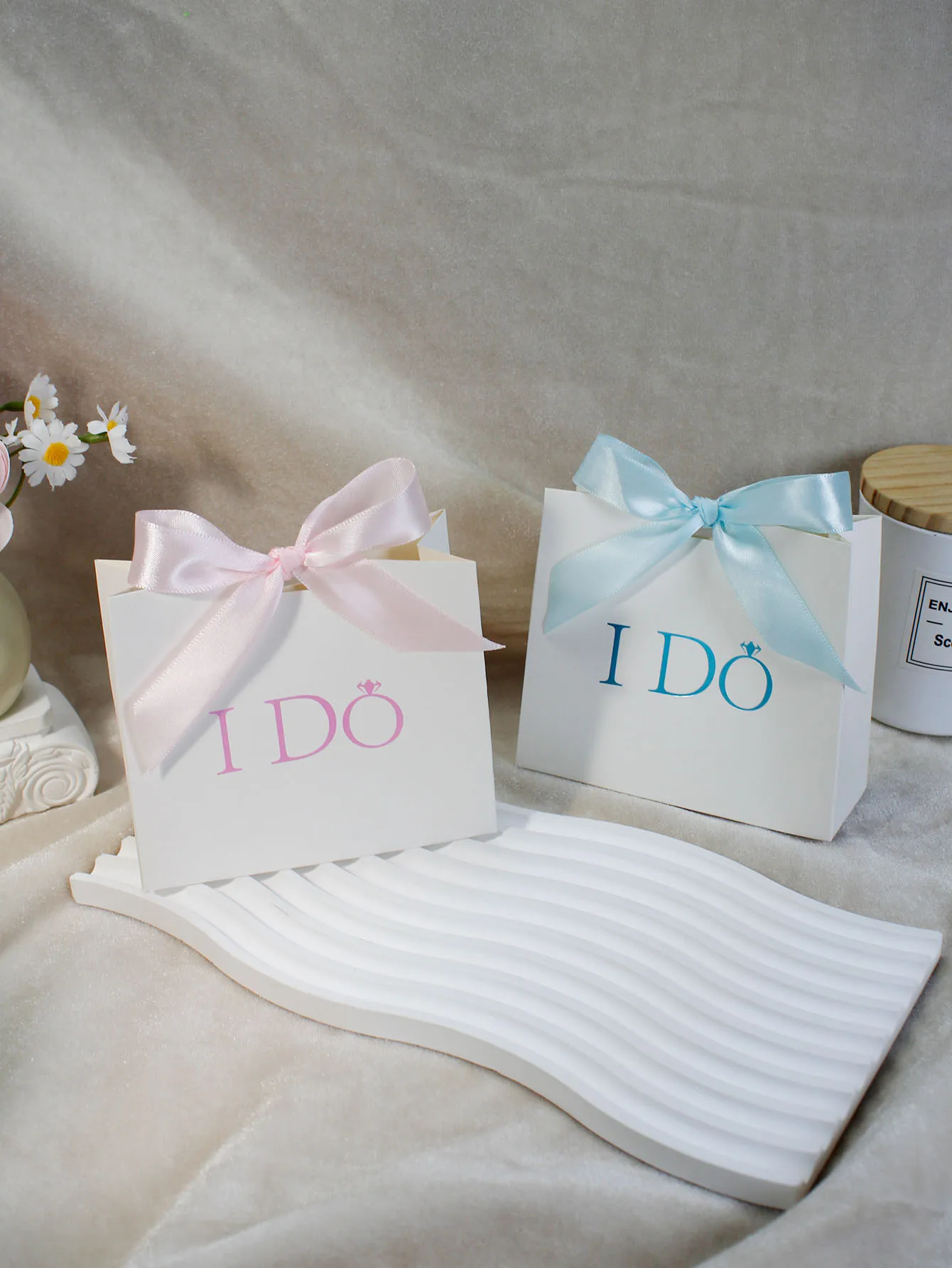 صندوق حلوى لتزيين حفلات الزفاف وحفلات استقبال المولود الجديد وأقواس السعادة والاحتفال بالرفيق وتغليف الهدايا المفضلة للحفلات ﻿