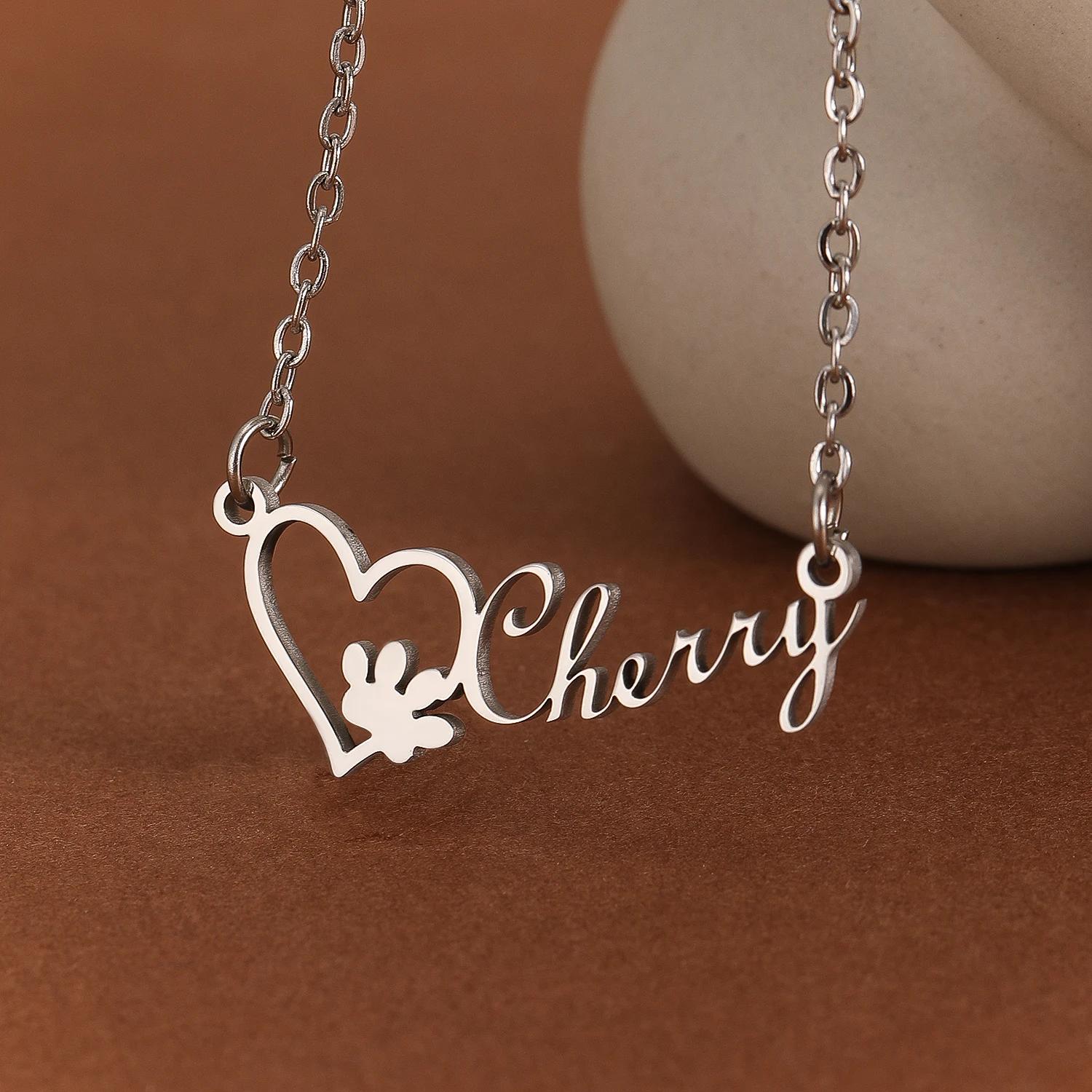 1pc Personalized Pet Paw Print Necklace Customized Name Necklace With Paw Pendant Pet Loss Memorial Jewelry