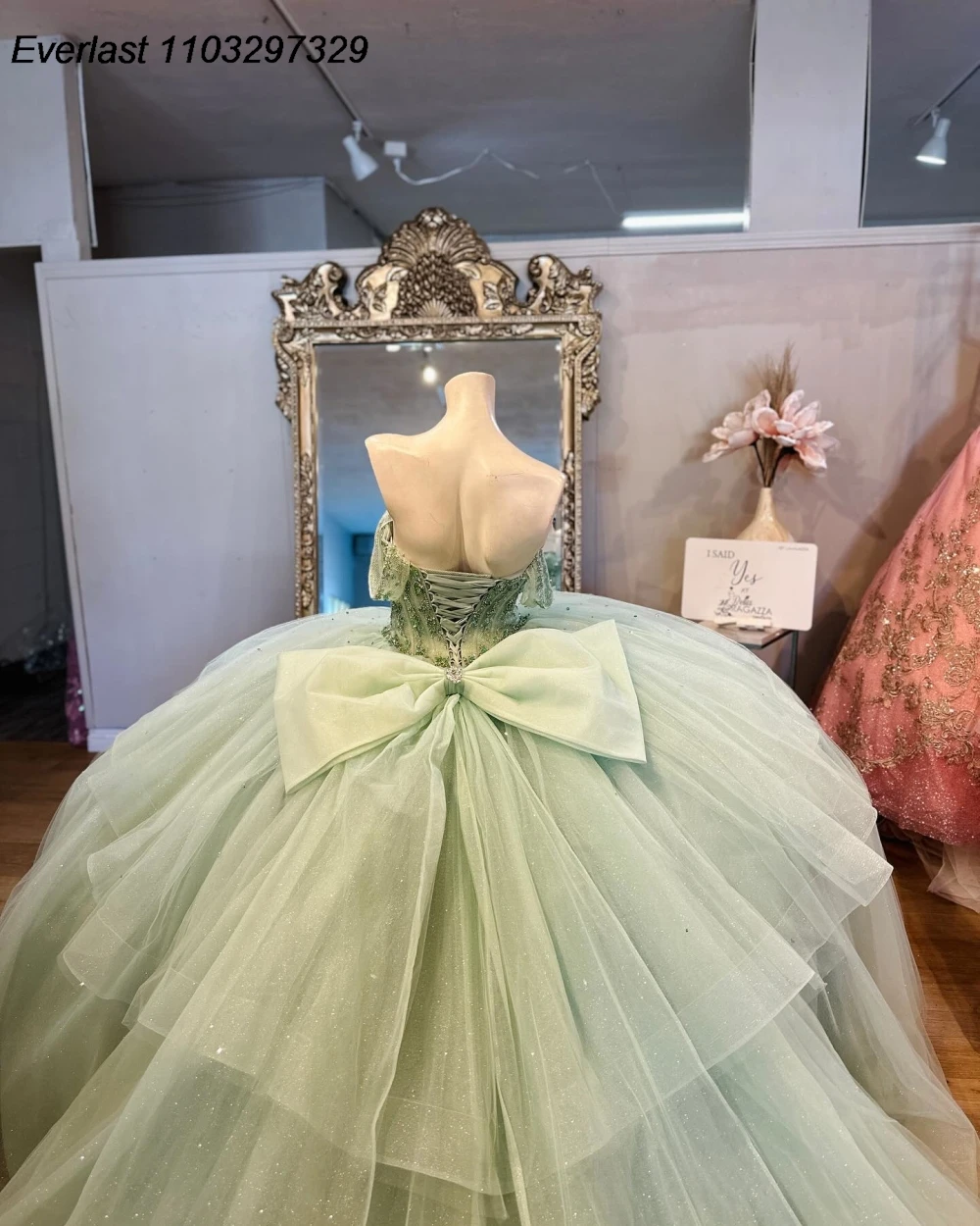 EVLAST personalizado verde salvia Vestido para quinceañeras Vestido De baile Apliques De encaje rebordear corsé escalonado dulce 16 Vestido De 15 Anos TQD987