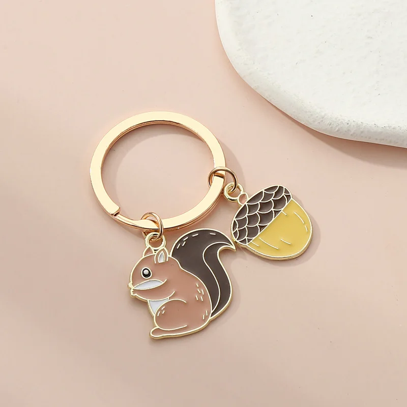 Cute Squirrel Pine Cone Keychain Animal Key Ring Enamel Key Chains For Women Men Handbag Accessorie DIY Handmade Jewelry Gifts