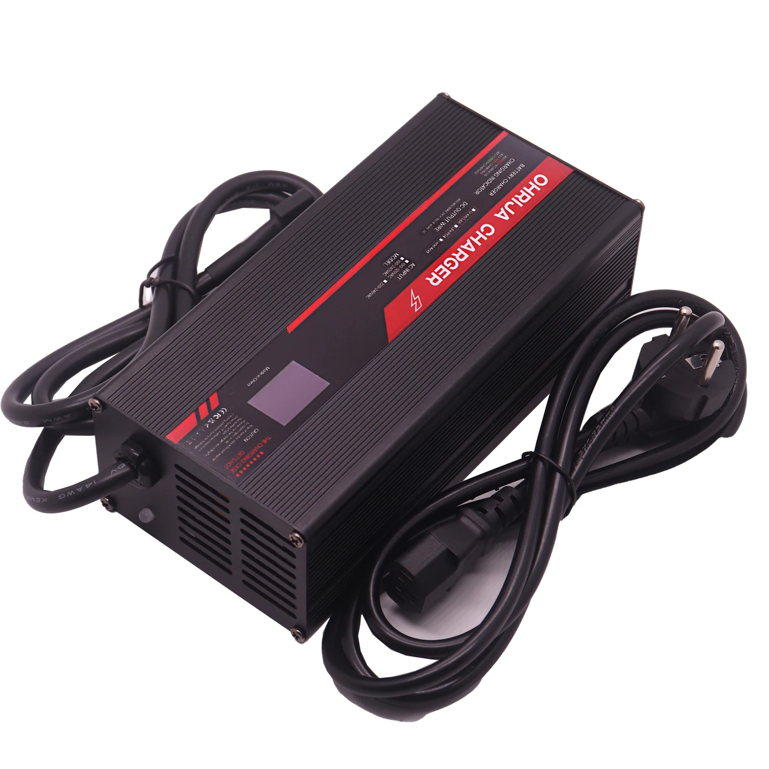 36.5 فولت 18A غلاف من الألومنيوم شاحن 10S 32 فولت LiFeP04 شاحن بطارية عالية الطاقة عرض ذكي قذيفة حالة تبديد الحرارة مستقرة