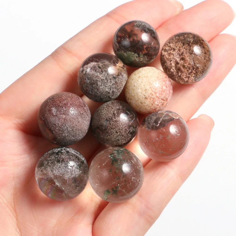 

Mineraali 1PC Mini Ball Green Ghost Phantom Quartzs Sphere Healing Natural Crystals Random Specimen Energy Gems Feng Shui Crafts