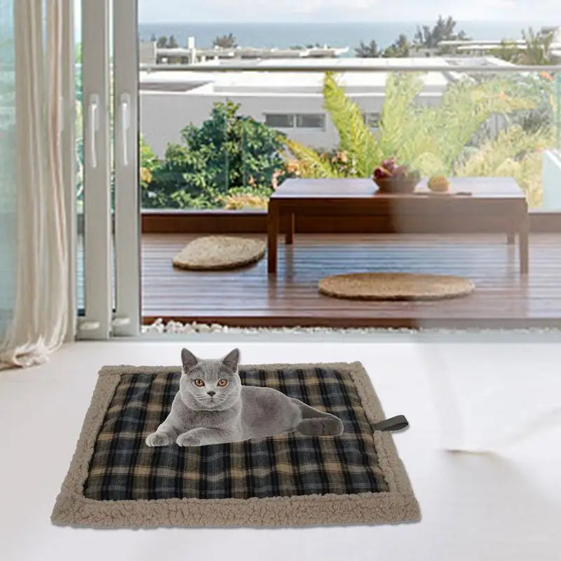 Self Heating Cat Bed Non-electric Plaid Pet Heating Pad Comfortable Pet Sleeping Mats Warm Rectangle Cat Beds For Indoor Cats