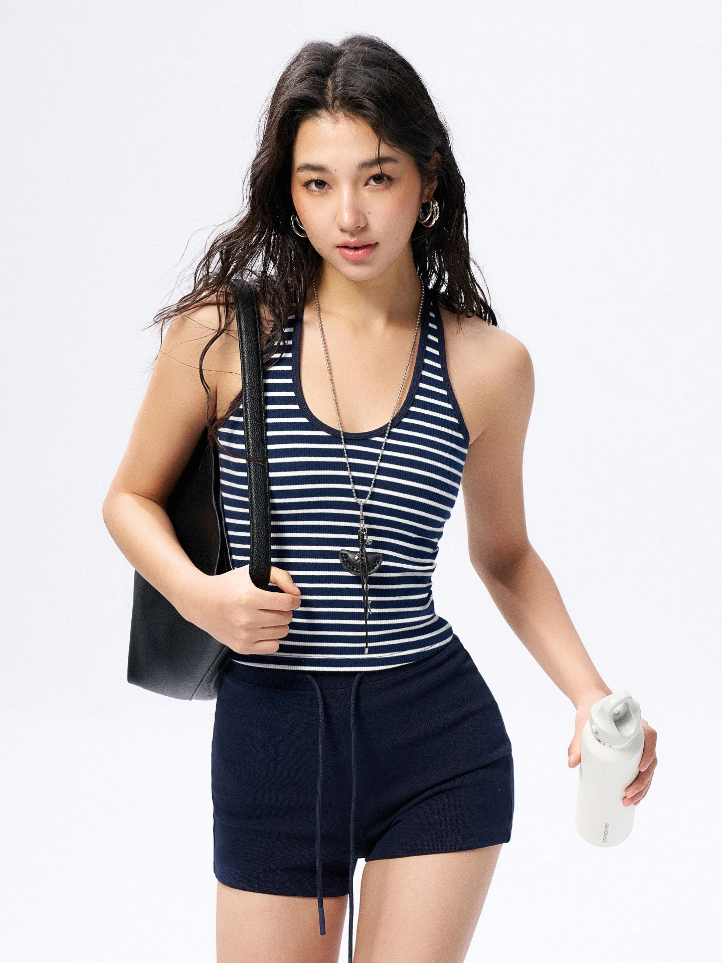 

Женский спортивный топ со встроенными чашечками, утягивающий, для йоги, пилатеса, тренировок и бега, верхняя одежда