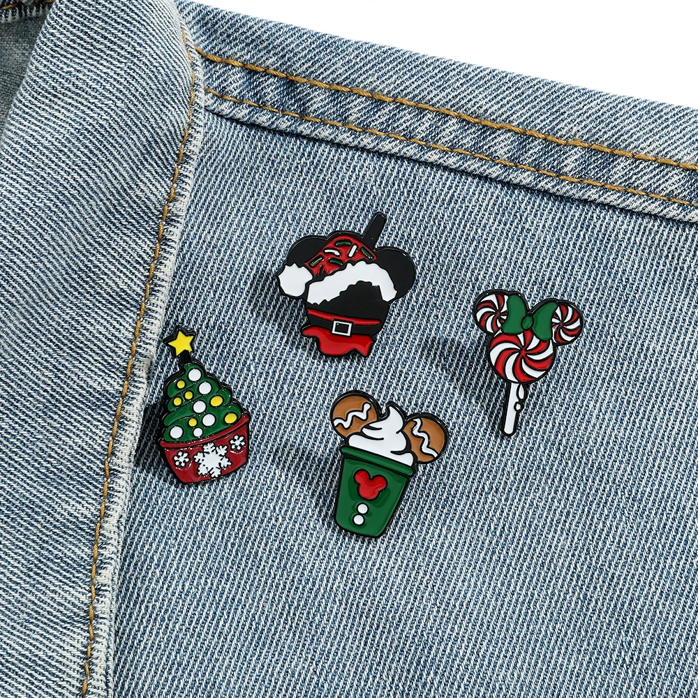 4 Pcs Christmas Delicious Food Brooch Fashion Bowknot Lollipop Mouse Ice Cream Enamel Pin Hat Star Metal Badge Backpack Clothing