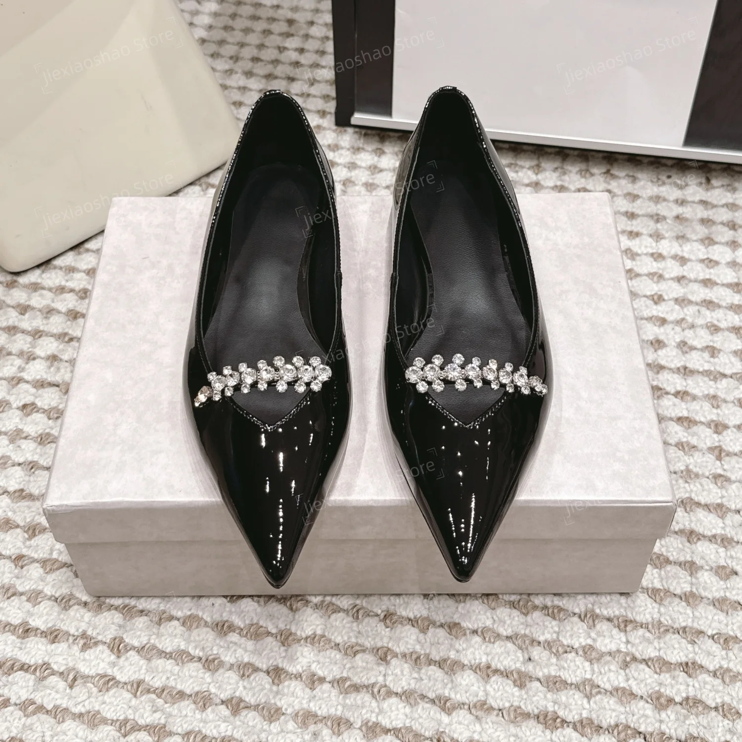 BlingBling Boat Shoes Patent Leather Pointed-Toe Ballet Dance Shoes Banquet Shallow Mouth Single Shoes Willow Fashion Mary Janes