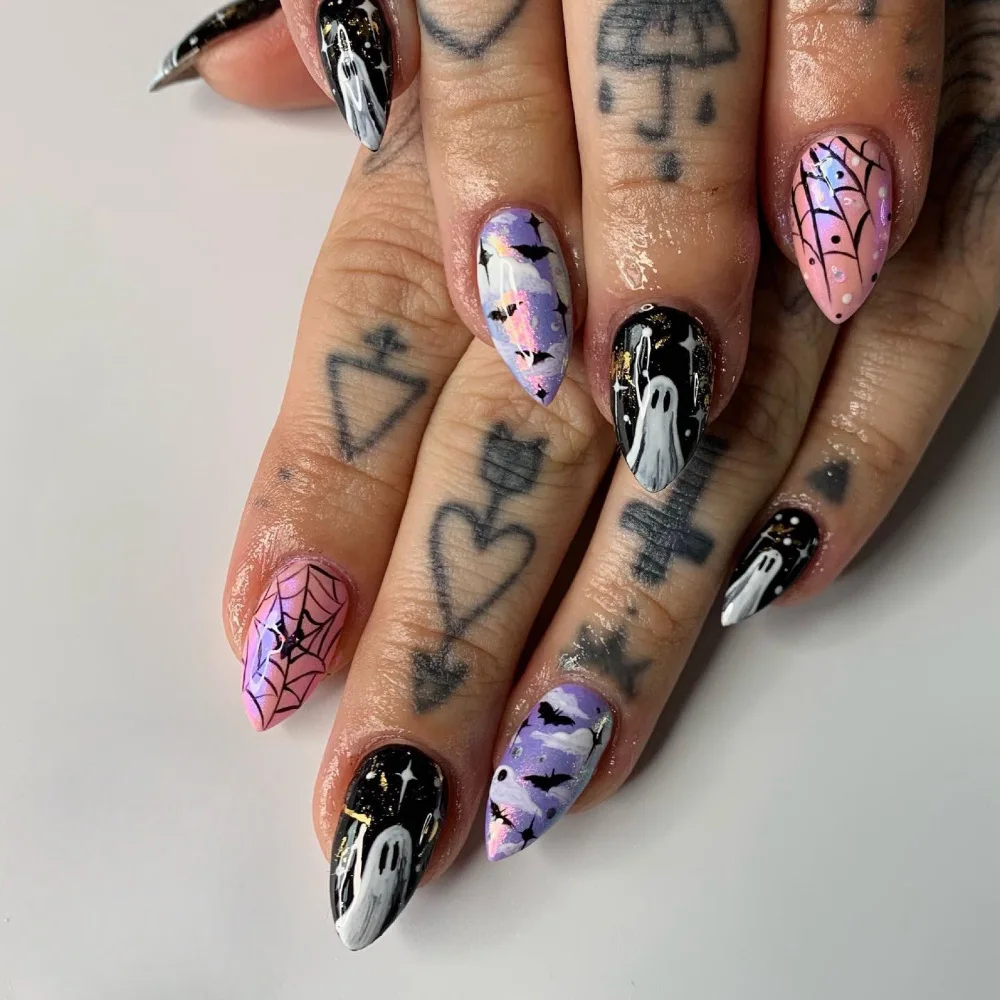 

24 Pcs Halloween Acrylic Press on Nails Set Cheap Ghosts Ghosts Bats Fake Nails with Glue Reusable Adhesive False Nails Press On