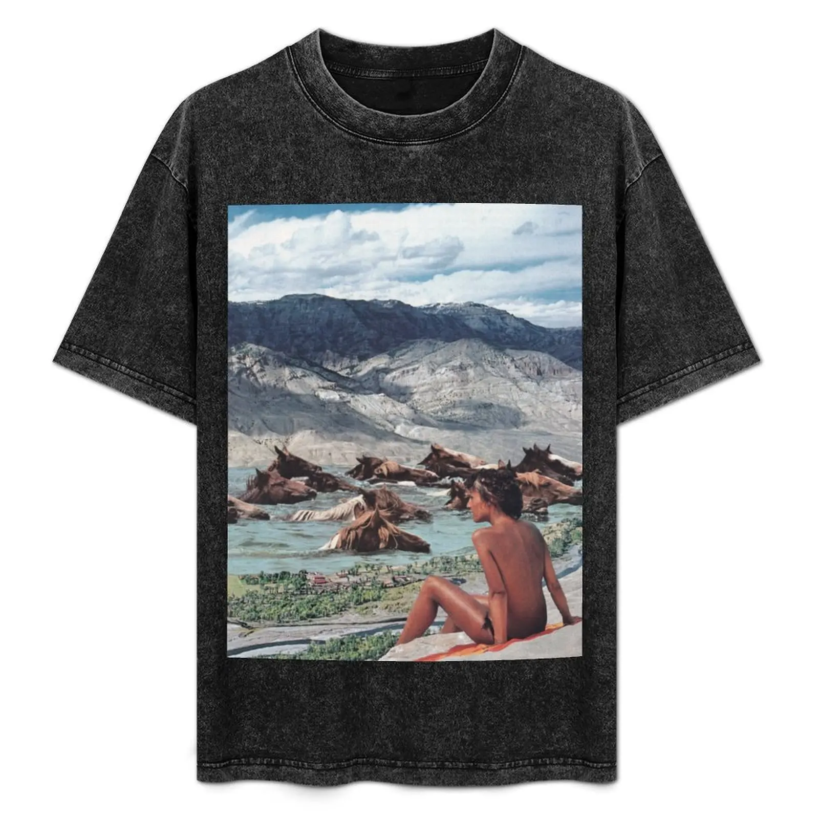 

Flood T-Shirt Independence Day Short Sleeve T-Shirt