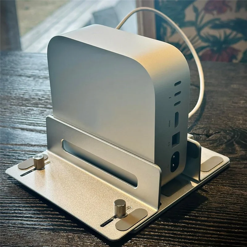

Exquisite-Aluminum Alloy Base For Mac Mini M4 Pro Anti Slip Computer Multifunction Bracket Cooling Base