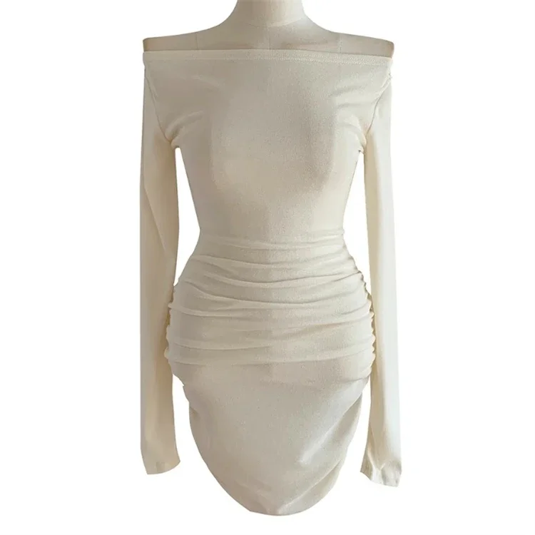 Koreanisches, schulterfreies, verstellbares, einseitiges Damenkleid mit tailliertem Schnitt, plissiertem Rock, figurbetont, schmal geschnitten, schick, figurbetont, Midi- und Minikleider – Detail 6