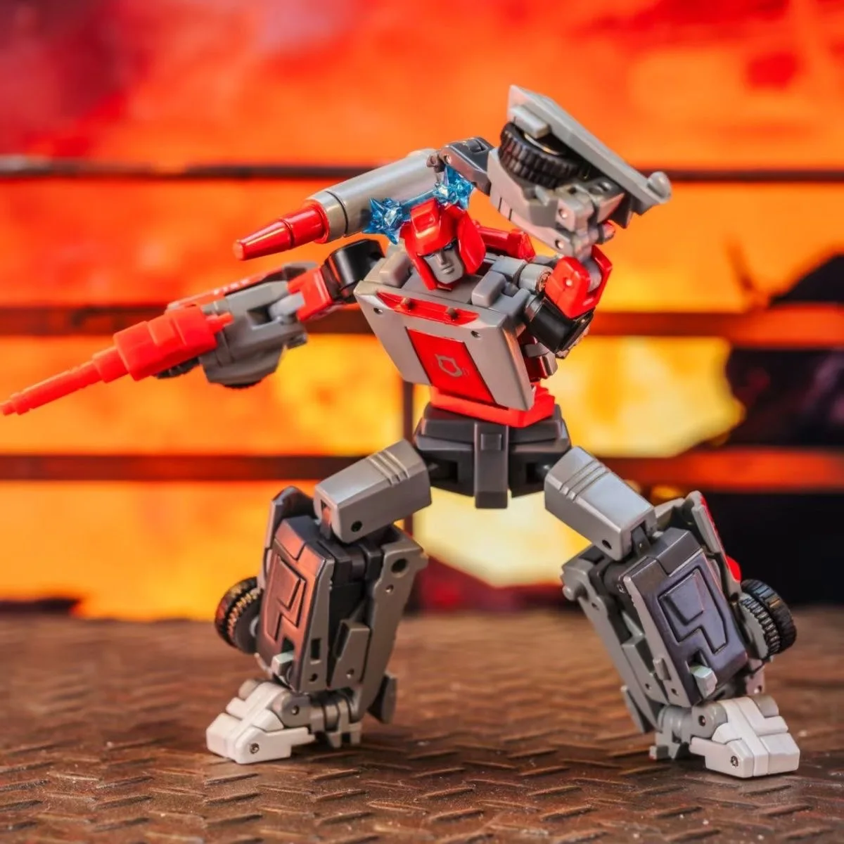 

Pre-sale NA H73 Martin Red Alert Small Scale G1 bianxin Collection Gift Action Toy Figures Transformation Toy