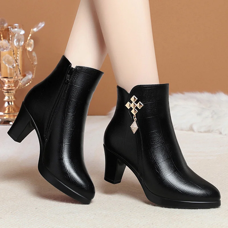 Women High Heels Soft Leather Ankle Boots Autumn Winter Platform Plush Boots Brand Fashion Point Toe Middle Heel Cotton Shoes