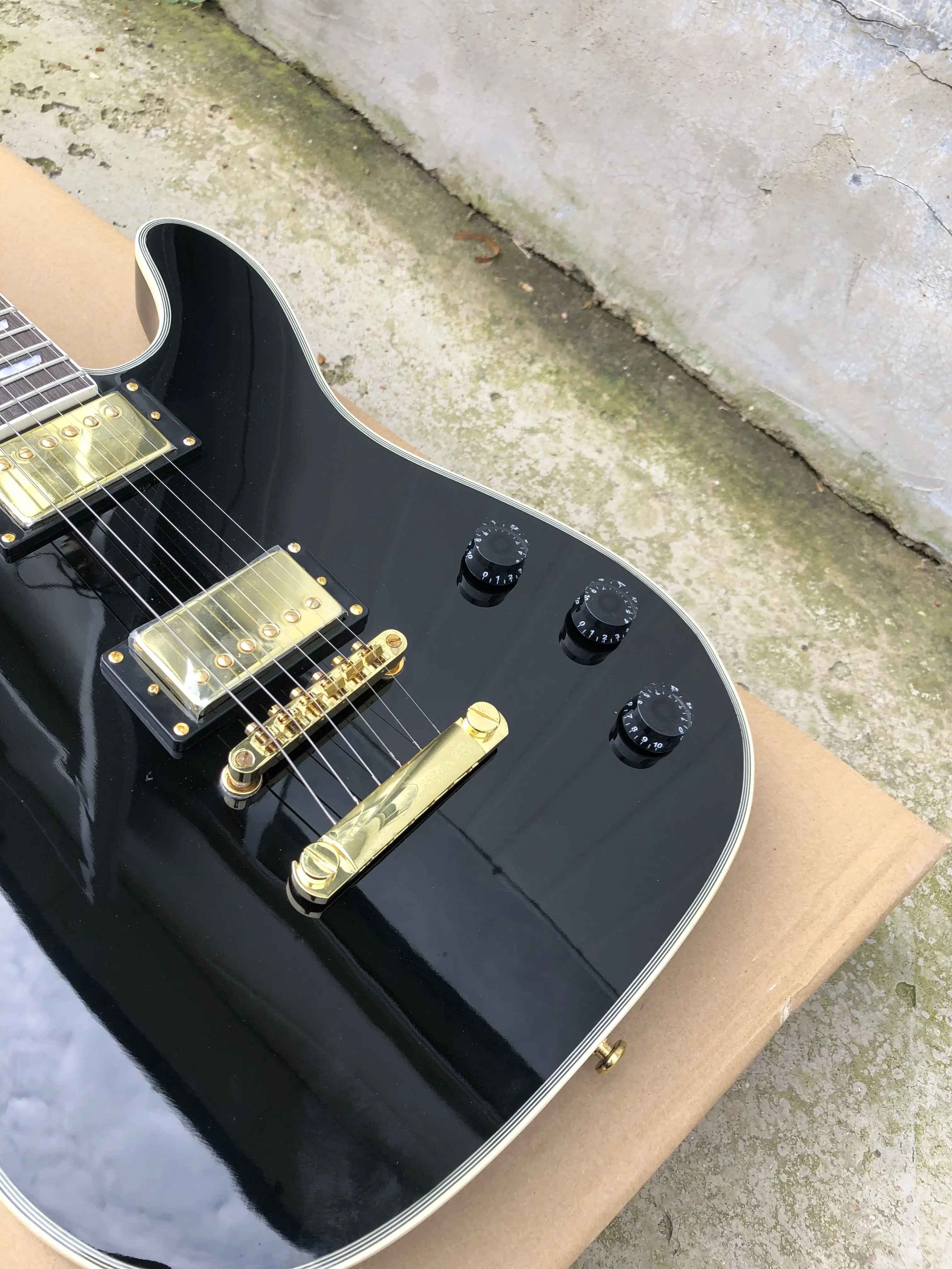 Hot Sale 6-string black esp guitar electric Rosewood fingerboard black body High Quality Factory Direct High gloss finish