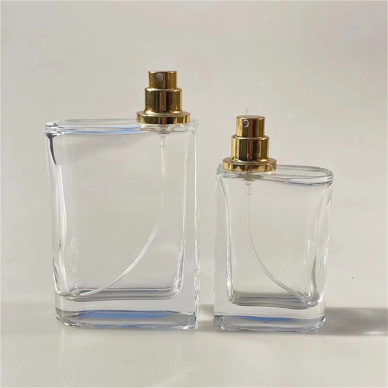 25/50/100ml Clear Glass Perfume Atomizer, Unique Irregular Shape Fine Mist Spray, Empty Refillable Travel Bottle