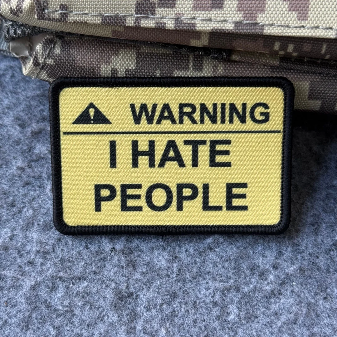 Parche de moral I Hate People con velcro – Insignia táctica para mochila - imagen 3