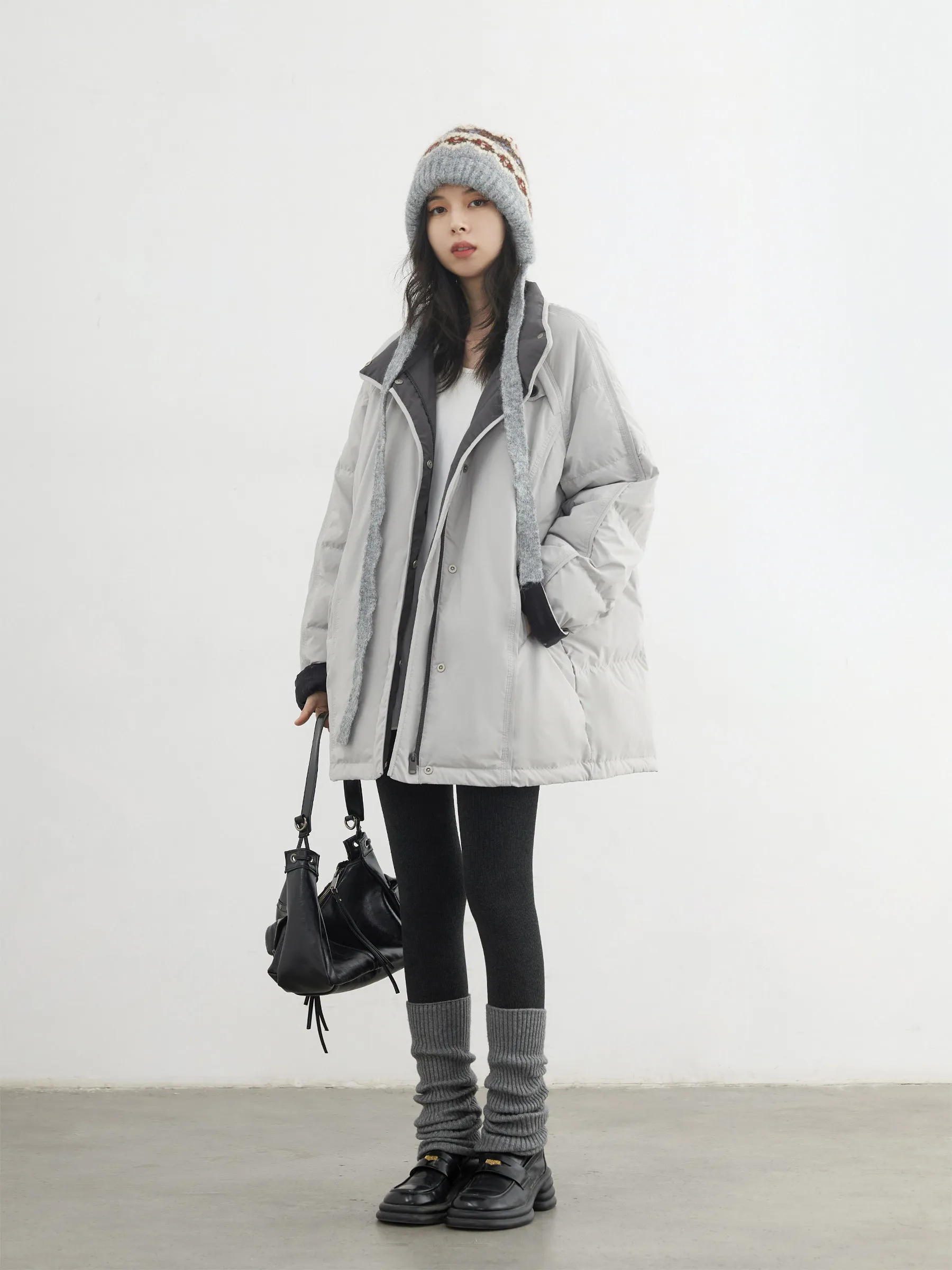 เสื้อโค้ทขนเป็ดขาว 90% สำหรับผู้หญิง รุ่นใหม่จาก CHIC VEN  แบบยาว คอตั้ง  กันลม อุ่น  เสื้อคลุมสำหรับฤดูใบไม้ร่วงและฤดูหนาว ปี 2025