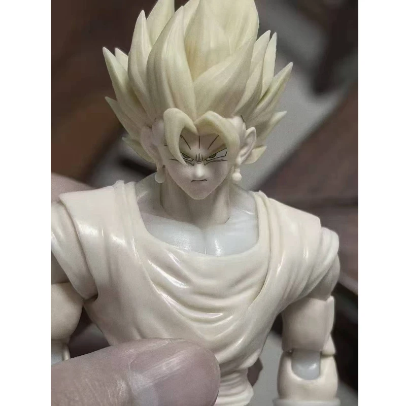 Bandai Trunks Super Saiyan Action Figure Dragon Ball Z