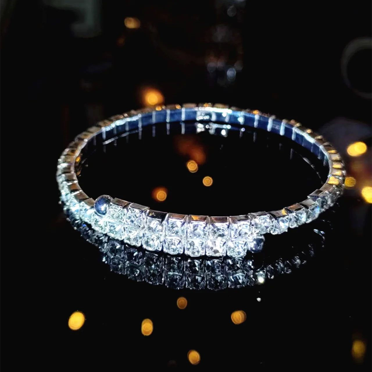 products, high-end super flash rhinestone bracelets for women, niche design temperament zircon hand jewelry wholesale