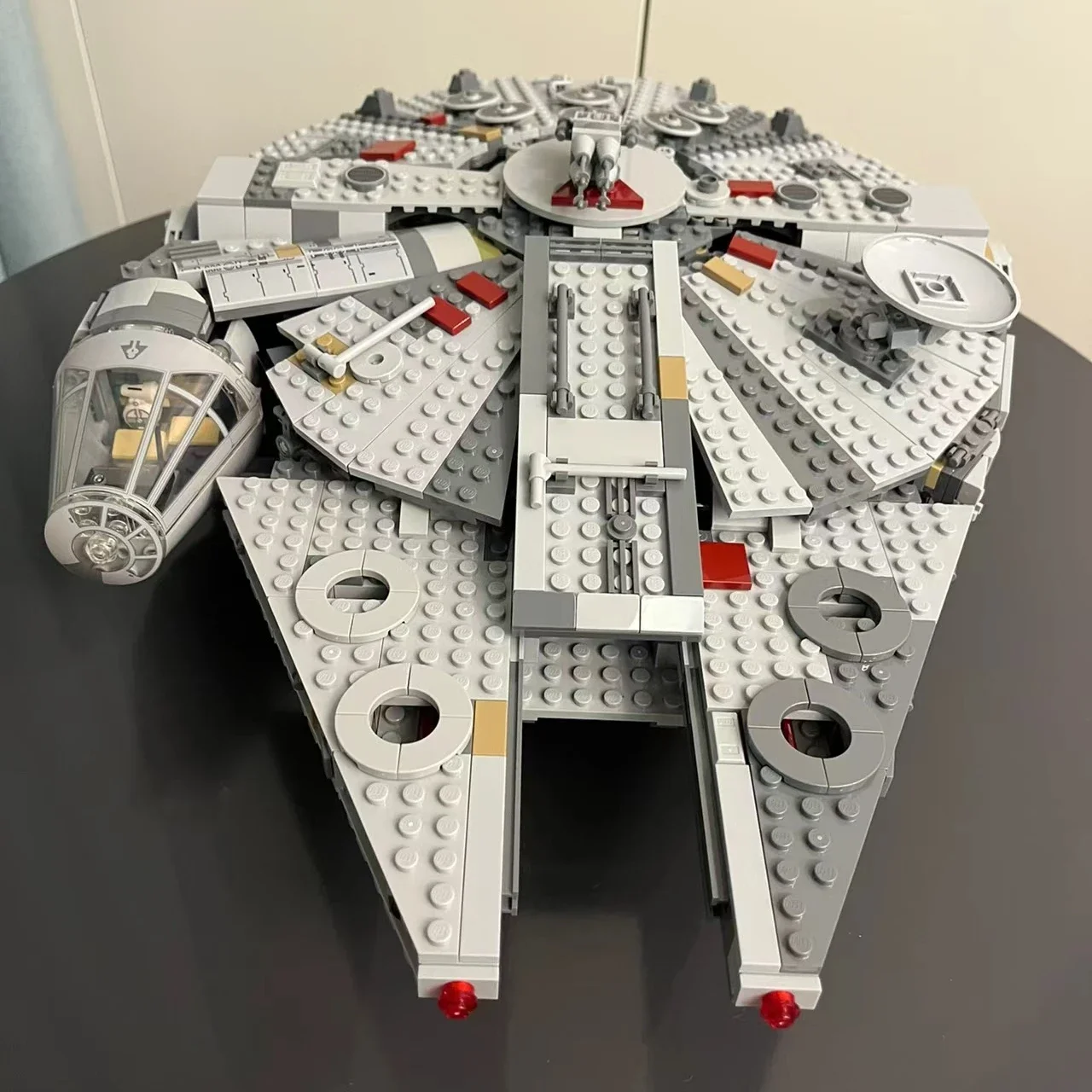 Falcon-kompatible 75257 Millennium-Raumschiff-Steine, Bausteinspielzeug für Jungen, Geschenk für