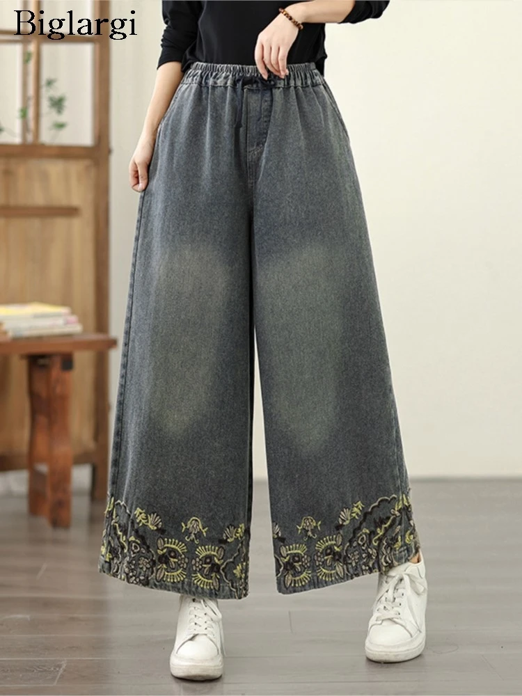 

Джинсы большого размера, осенние брюки, женские модные женские брюки с цветочной вышивкой, широкие свободные женские брюки с эластичной резинкой на талии