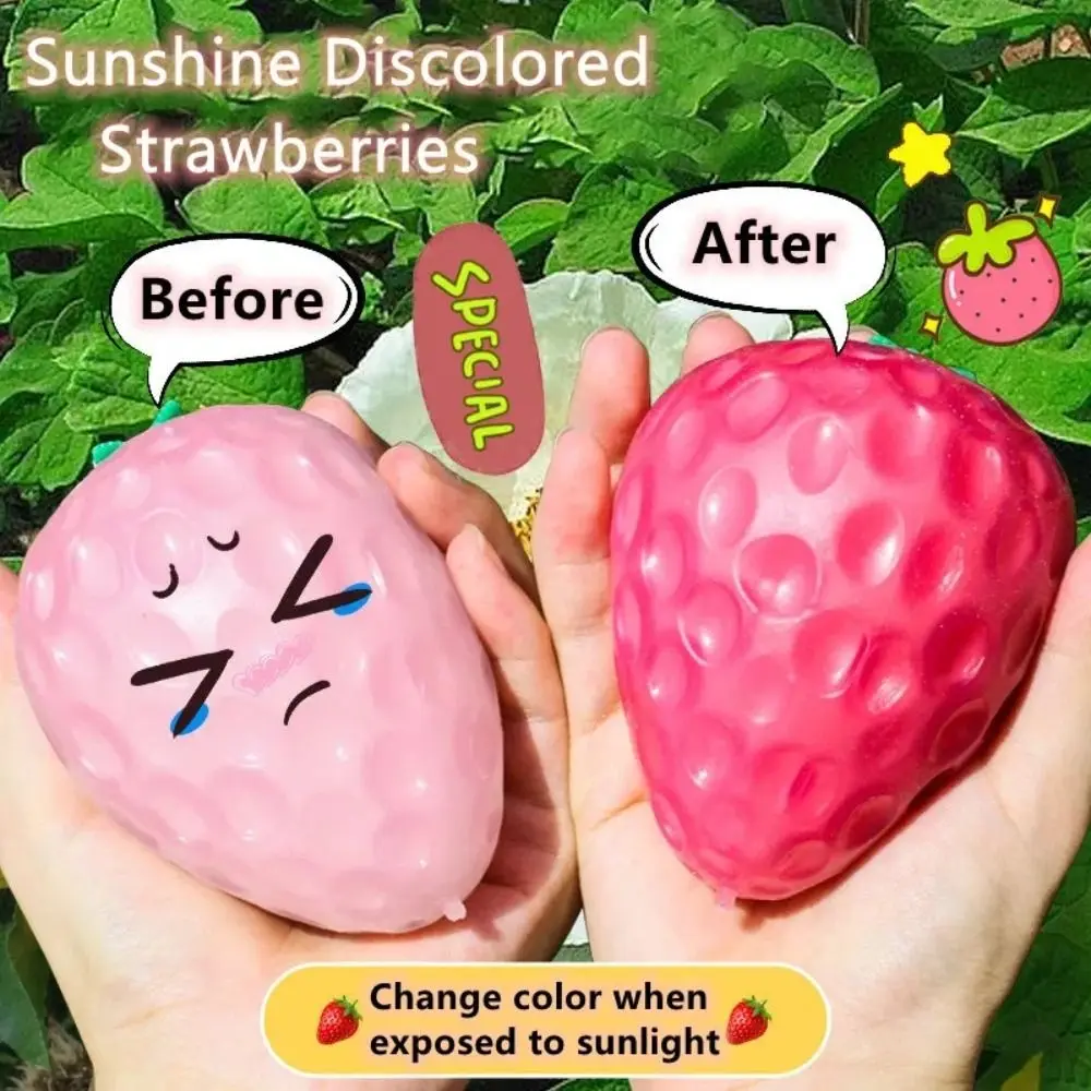 Simulated Color-changing Discolored Strawberries Squeeze Toy Fidget Toy TPR Pinch Decompression Toy Sensory Toy Kids Tricky Doll