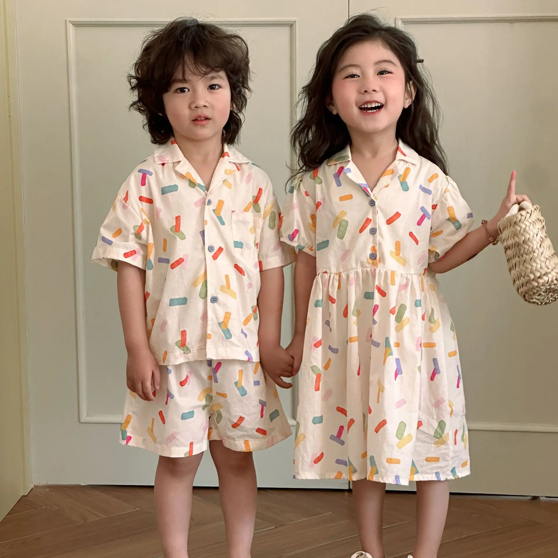 

2025 Sibling Matching Summer Sets Fun Prints Cotton Outfits For Kids Boys Girls Short Sleeve Dress Clothing Suit Trendy