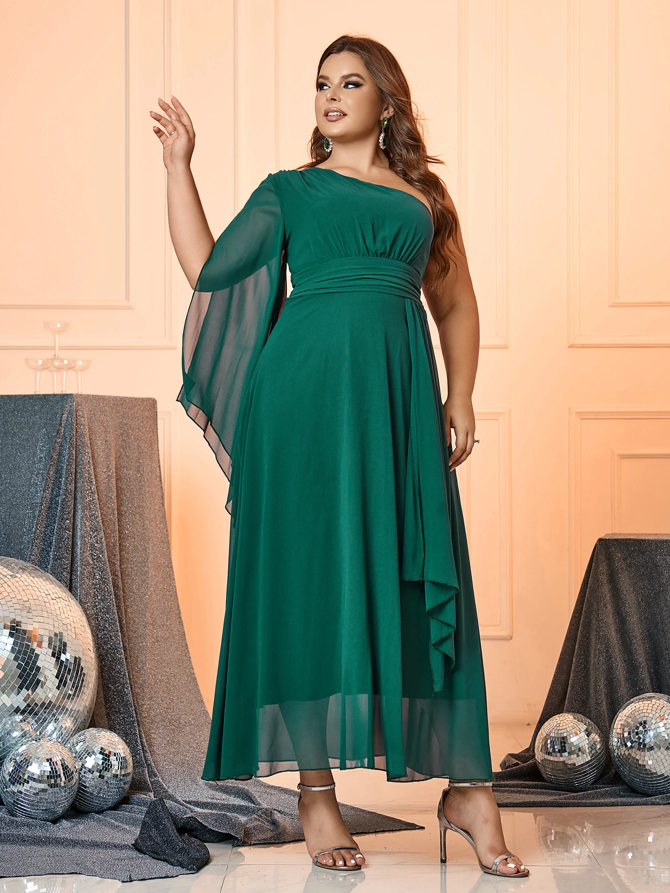 Suknie wieczorowe Plus Size Długie eleganckie suknie wieczorowe A Line V Neck Ruffles Szyfonowa suknia ślubna Robe De Soiree