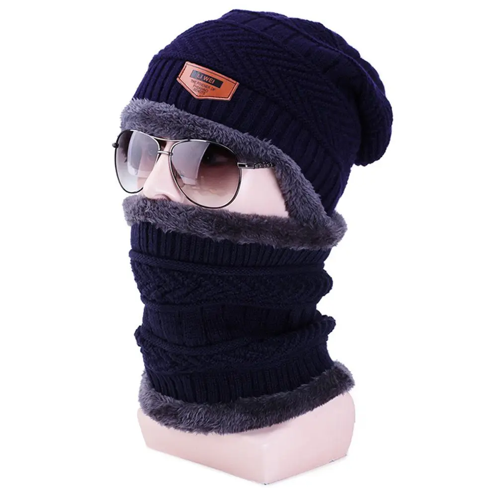 conjunto-de-gorro-e-gola-de-la-de-inverno-estilo-touca-cor-solida-tricotado-com-forro-de-la-grosso-moda