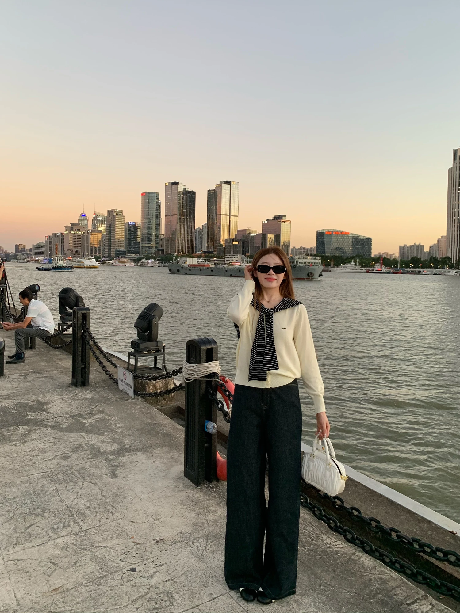 

Женские джинсы с высокой талией, прямые, винтажные, осенние, длинные, свободные, темно-синие, широкие брюки