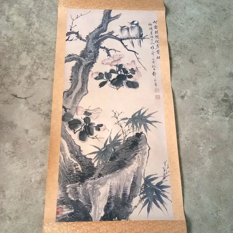 

Old Xuan Paper High Imitation of Yu Culture Calligraphy and Painting Flower and Bird Traditional Chinese Painting Antique Collec