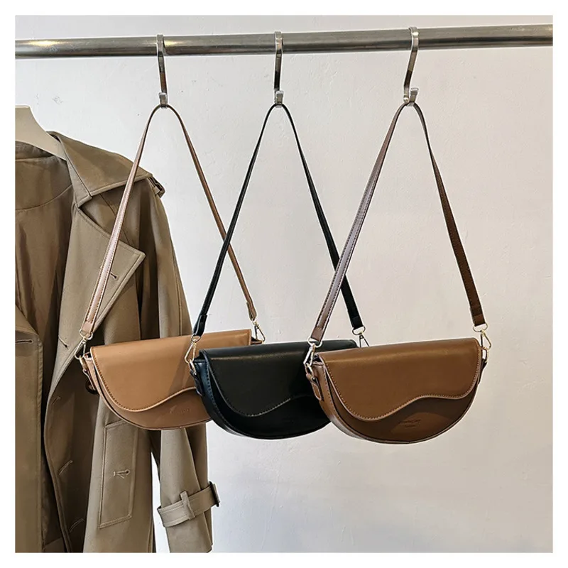 Sac à bandoulière en cuir PU pour femme, sac de dégager, simple et décontracté, sac à ati elles initié, à la mode, nouveau style, automne et hiver 2024