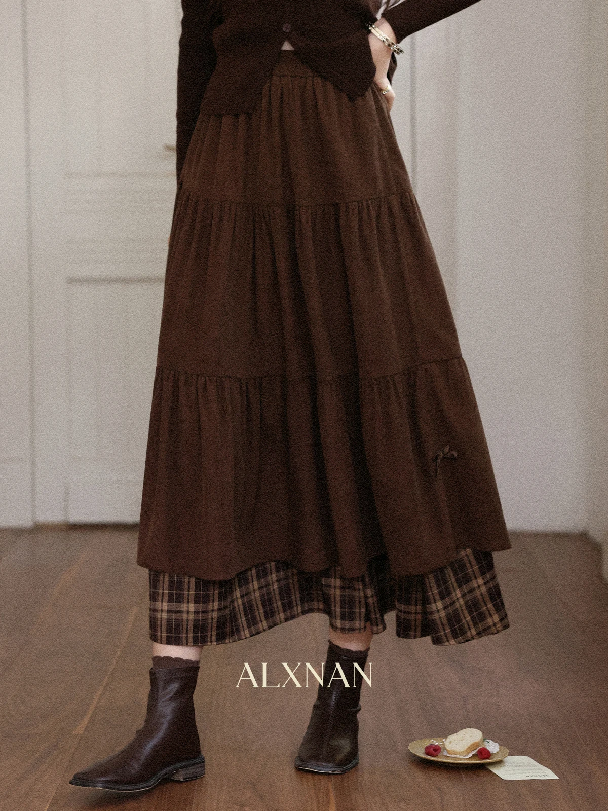 ALXNAN براون منقوشة المرقعة تنورة الخريف طويلة ألف خط المرأة كعكة التنانير موضة خمر مرونة الخصر القوس شق الملابس L57227