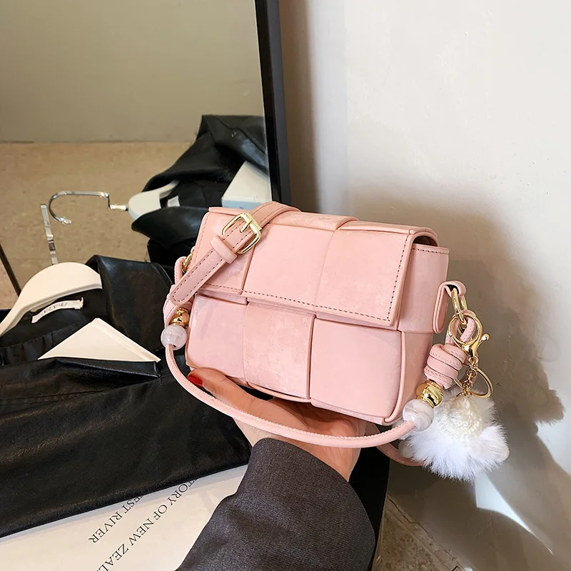 

2025 Designer Woven Square Bag Stylish Shoulder Purse for Women Trendy Crossbody Handbag Fashionable Mini Tote with Unique