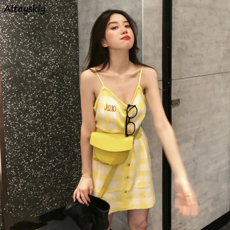 

Yellow Sleeveless Mini Dresses Women Plaid Summer Korean Fashion Age-reducing Girlish Students Summer Retro Knitted Attractive