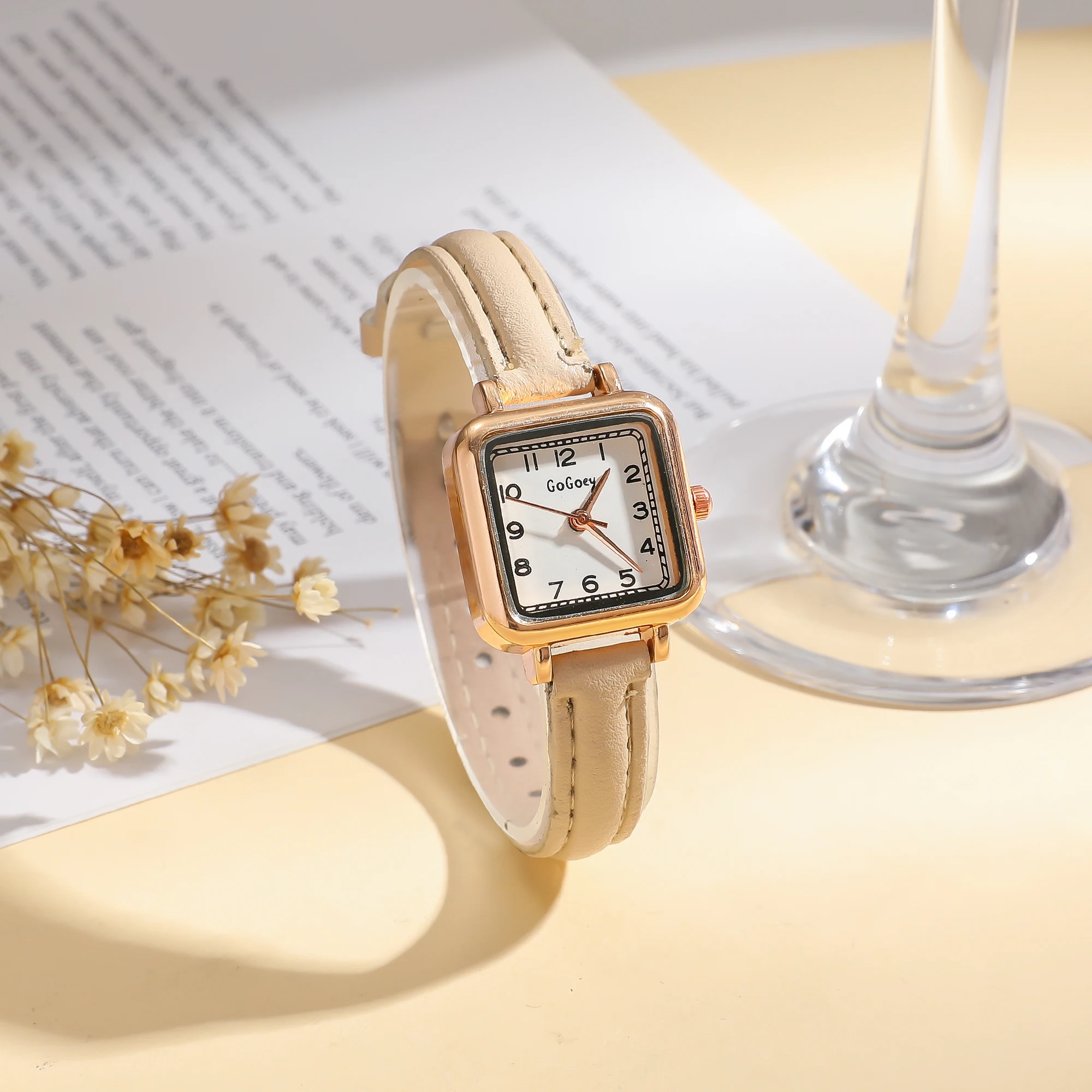 Delicate small square watch women Korean version simple belt watch small square dial quartz watch