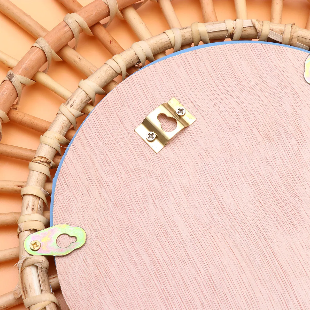 

Handwoven Wicker Frame Wall Hanging Mirror Modern Minimalist Decor for Living Room Bedroom Photography Props Stylish Home Decor