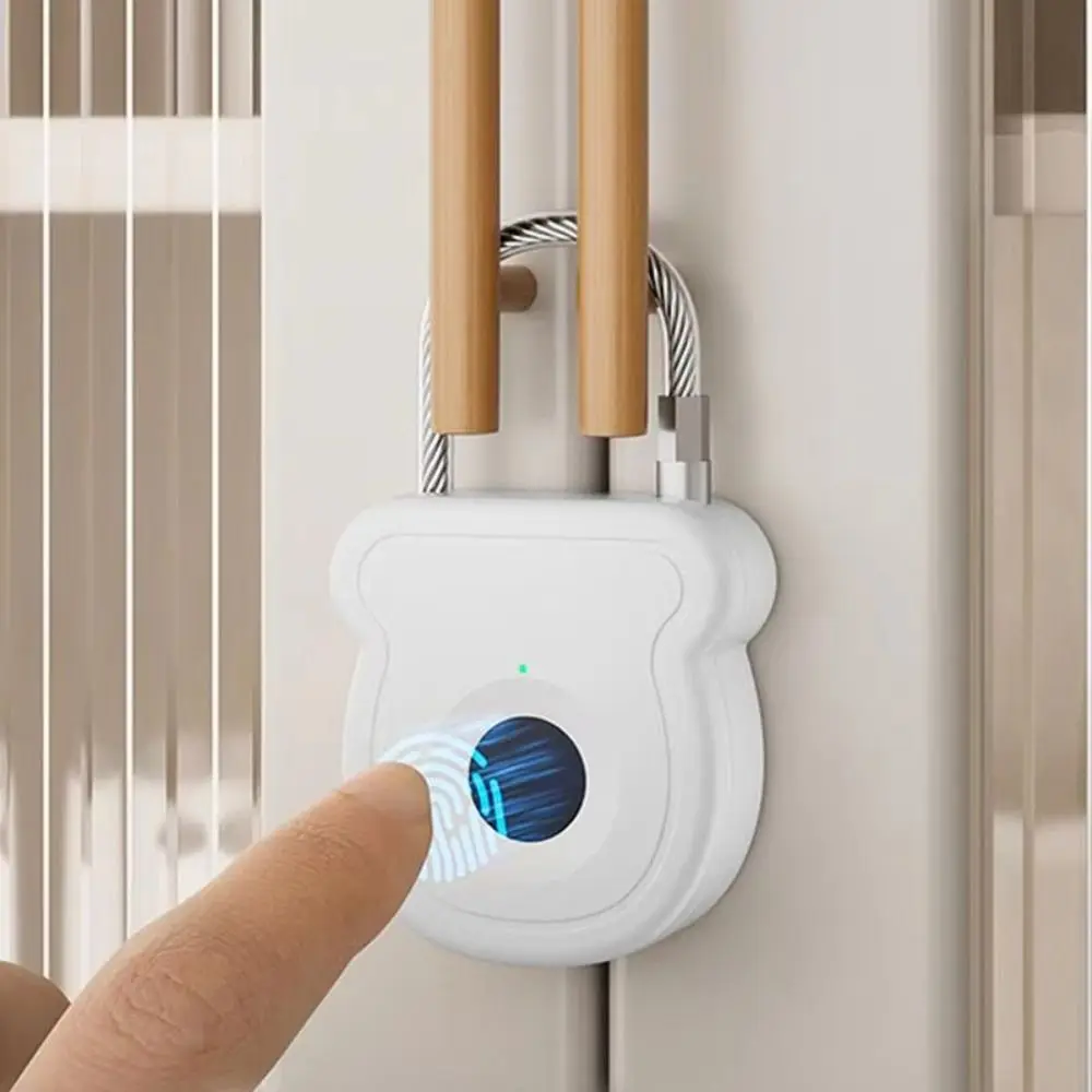 

Keyless Waterproof Smart Padlock 0.5sec Unlock USB Charging Keyless Lock Anti-theft ABS Material Rechargeable Padlock Backpack