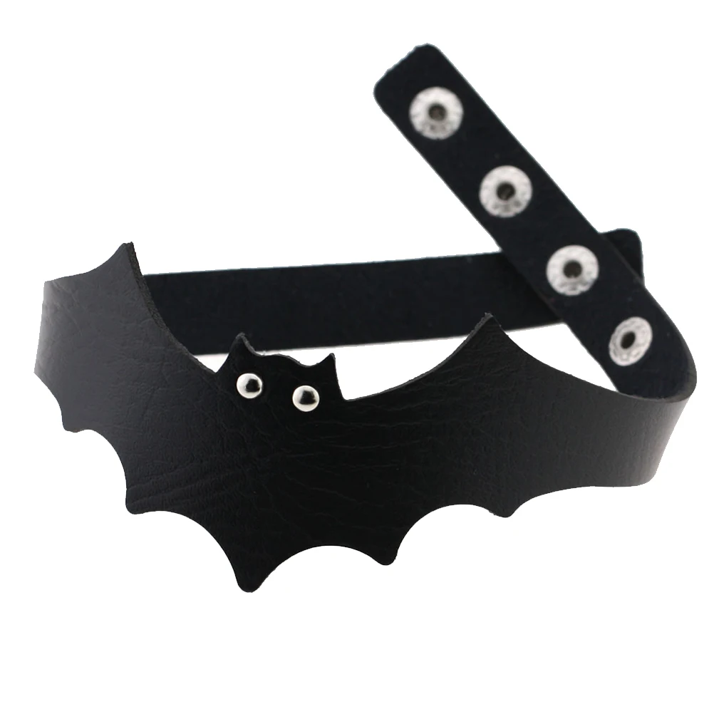 

Bat Wings Necklace Choker Black PU Necklaces for Woman Female Strap Collar Gothic Lolita Style Party Accessories Elegant