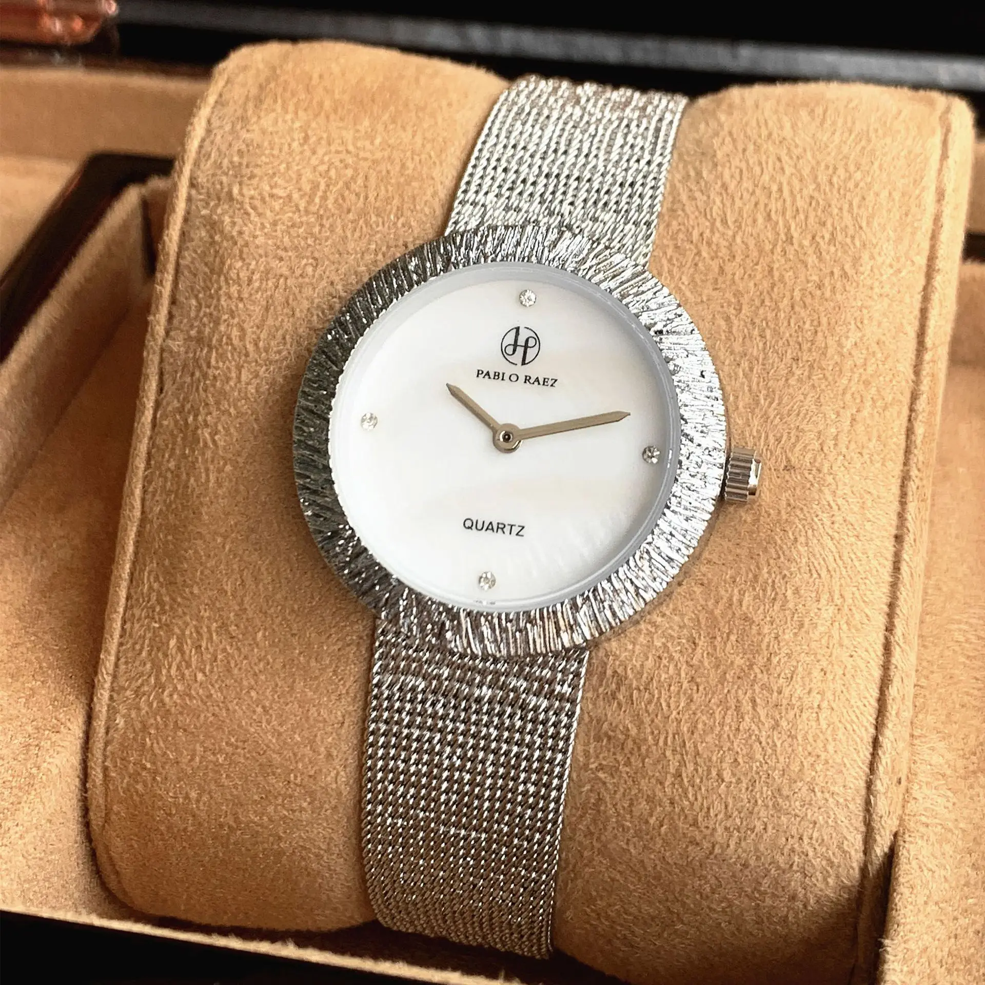 Brand Watch Fashion Beimu Face Women's Watches Waterproof Milan Strap Adjustable Female Quartz Wristwatches Free Box Gift