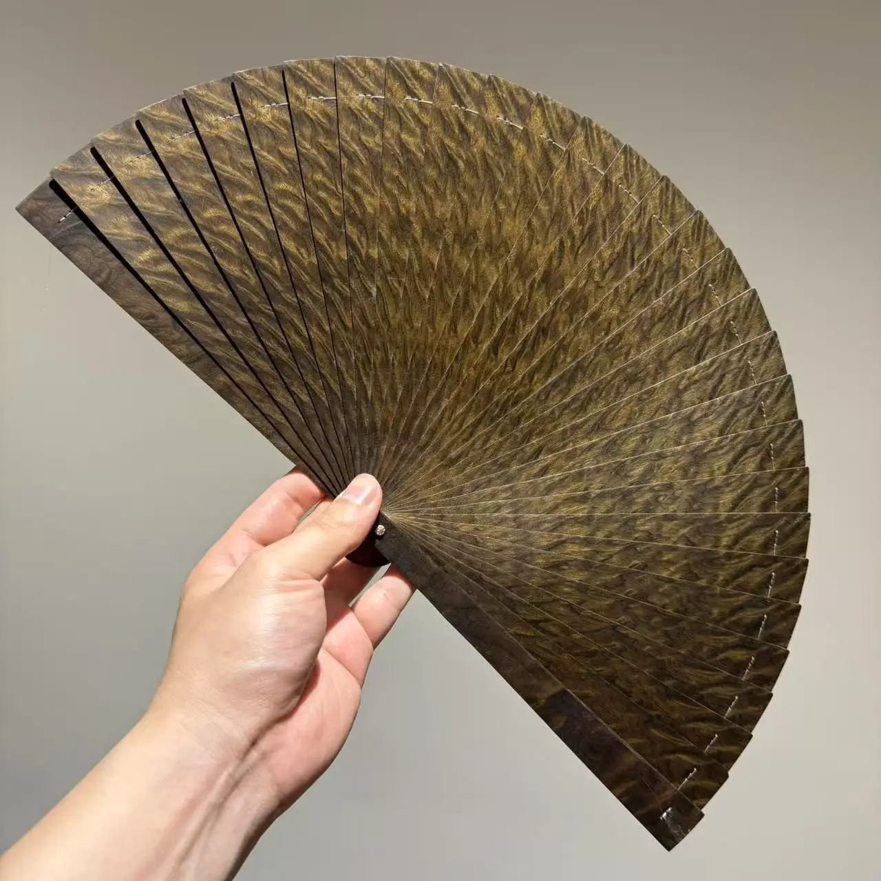 Wooden fan full of water waves, ancient style catwalk, fragrant wood fan, Chinese style folding , dead wood old material,