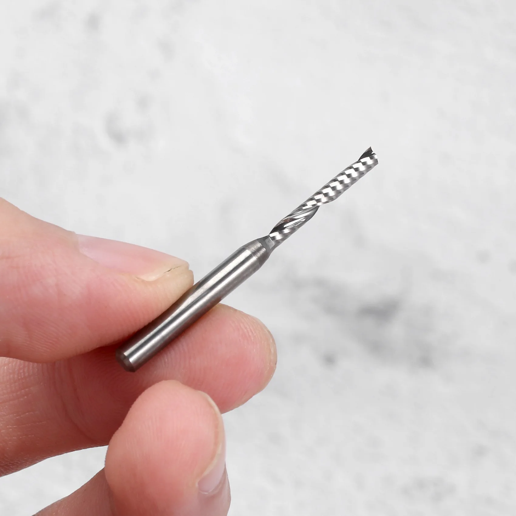 

N96R 2Mm X 15Mm Carbide Single Flute Spiral End Mill CNC Router Bit