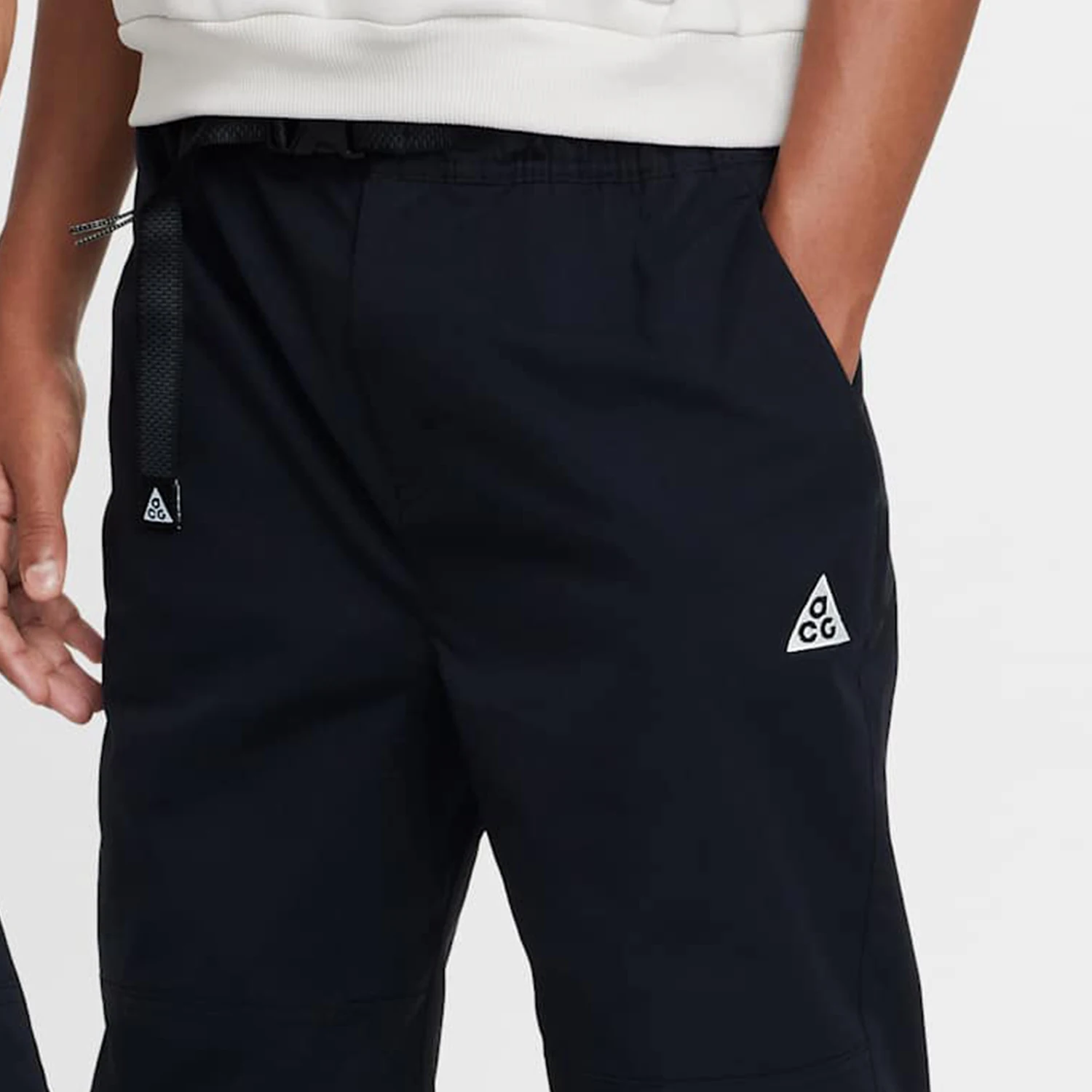 Oficjalne, autentyczne, nowe, proste, sportowe, lekkie spodnie dziecięce Nike FZ5423-010