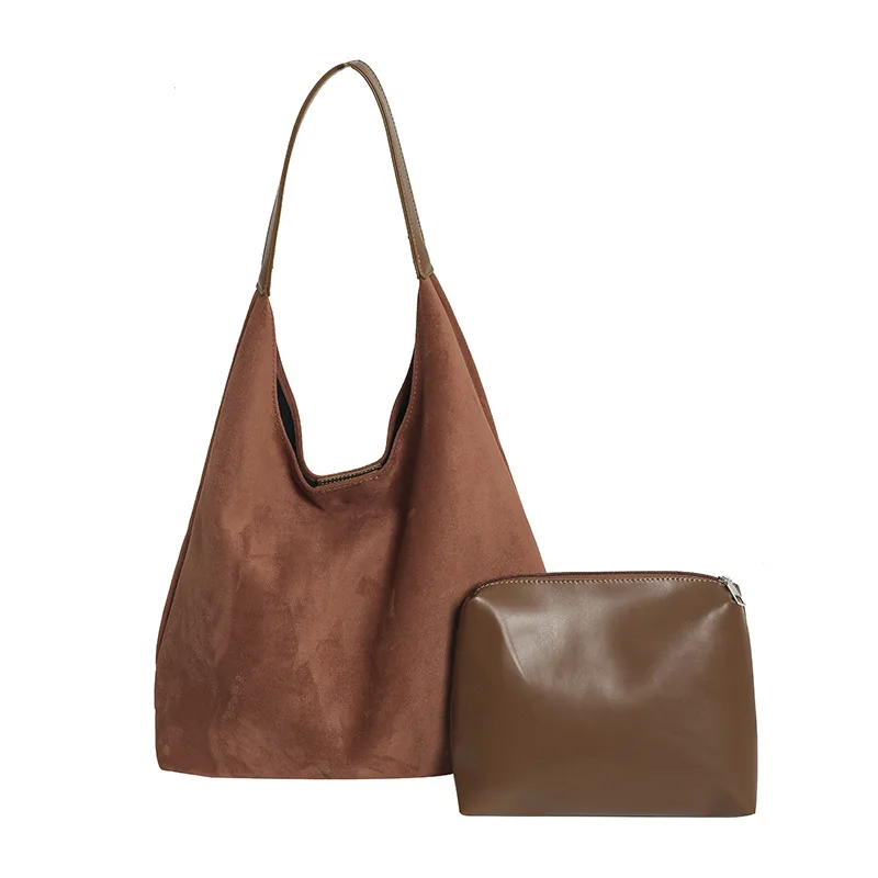 

2025 Autumn/Winter New Retro Matte Large Capacity Women's Shoulder Bag Multi functional Coarse Diagonal Commuter Handbag Set