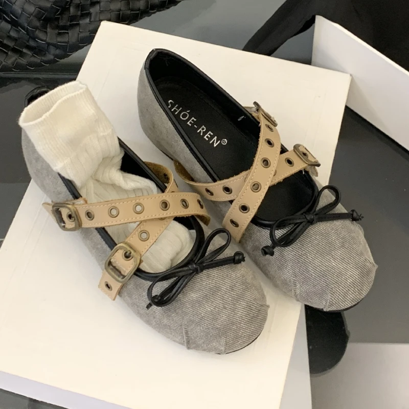 

Модные туфли Мэри Джейн с пряжкой на ремне, женские туфли с круглым носком, милые модельные туфли с узлом-бабочкой, удобная повседневная женская обувь на плоской подошве