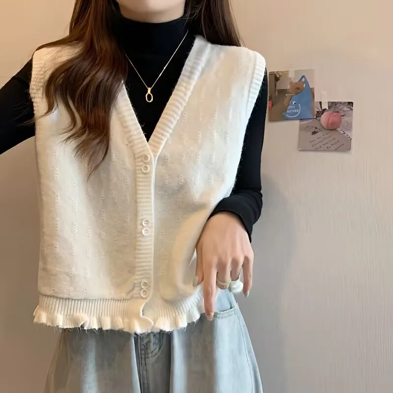 Women V-neck Knitted Vest 2025 Spring Autumn Ruched Sleeveless Cardigan Female Korean Fashion Loose All-match Short Waistcoat