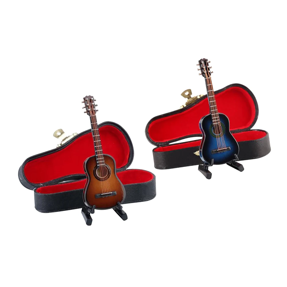 

Mini Classical Guitar Ornaments Music Decor Bamboo Figurine Miniature Desktop Crafts Graduation Gift Realistic Handmade Bedroom