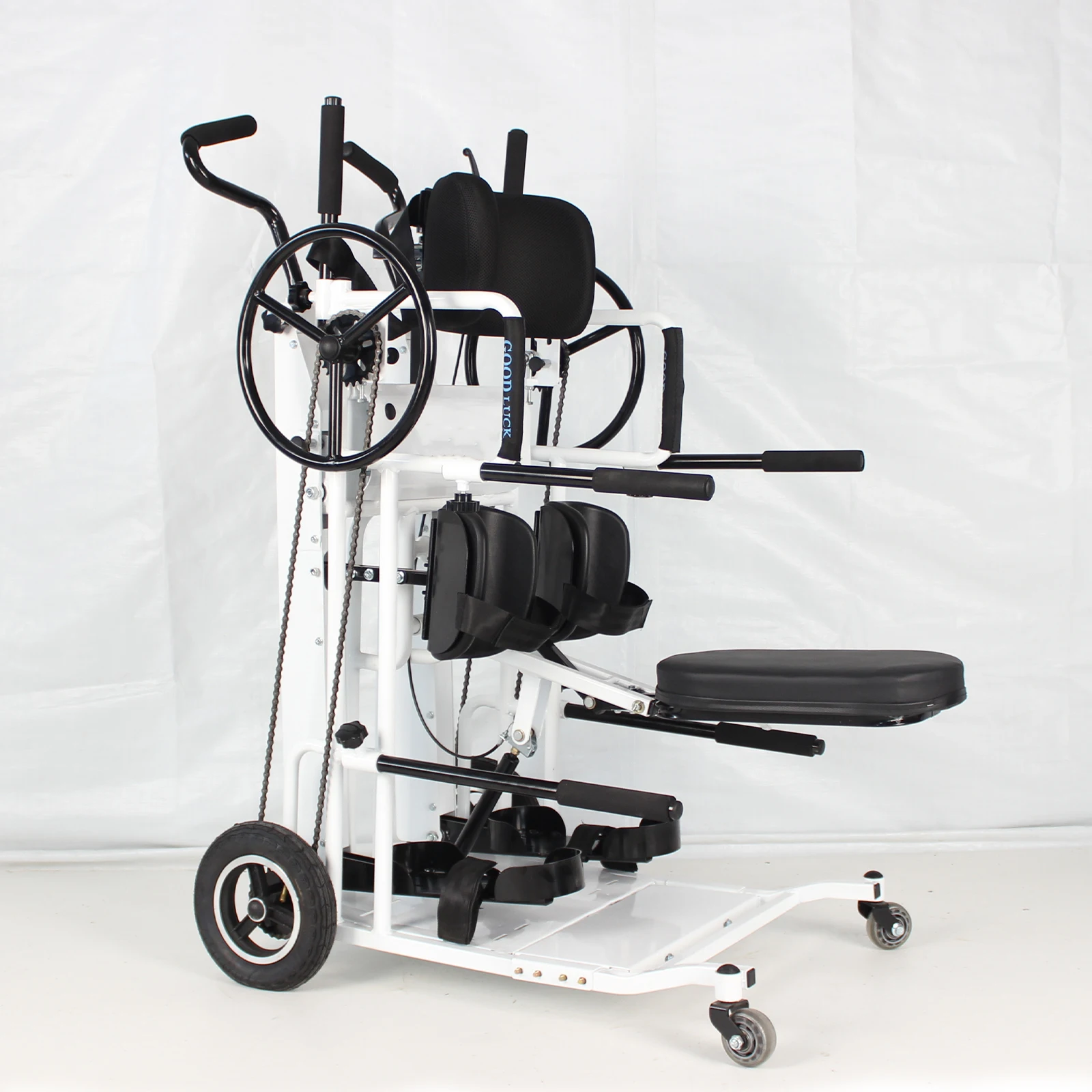 

Реабилитационное обучение, имитация реабилитации, ходьба, стоящее тренировочное оборудование для инвалидов