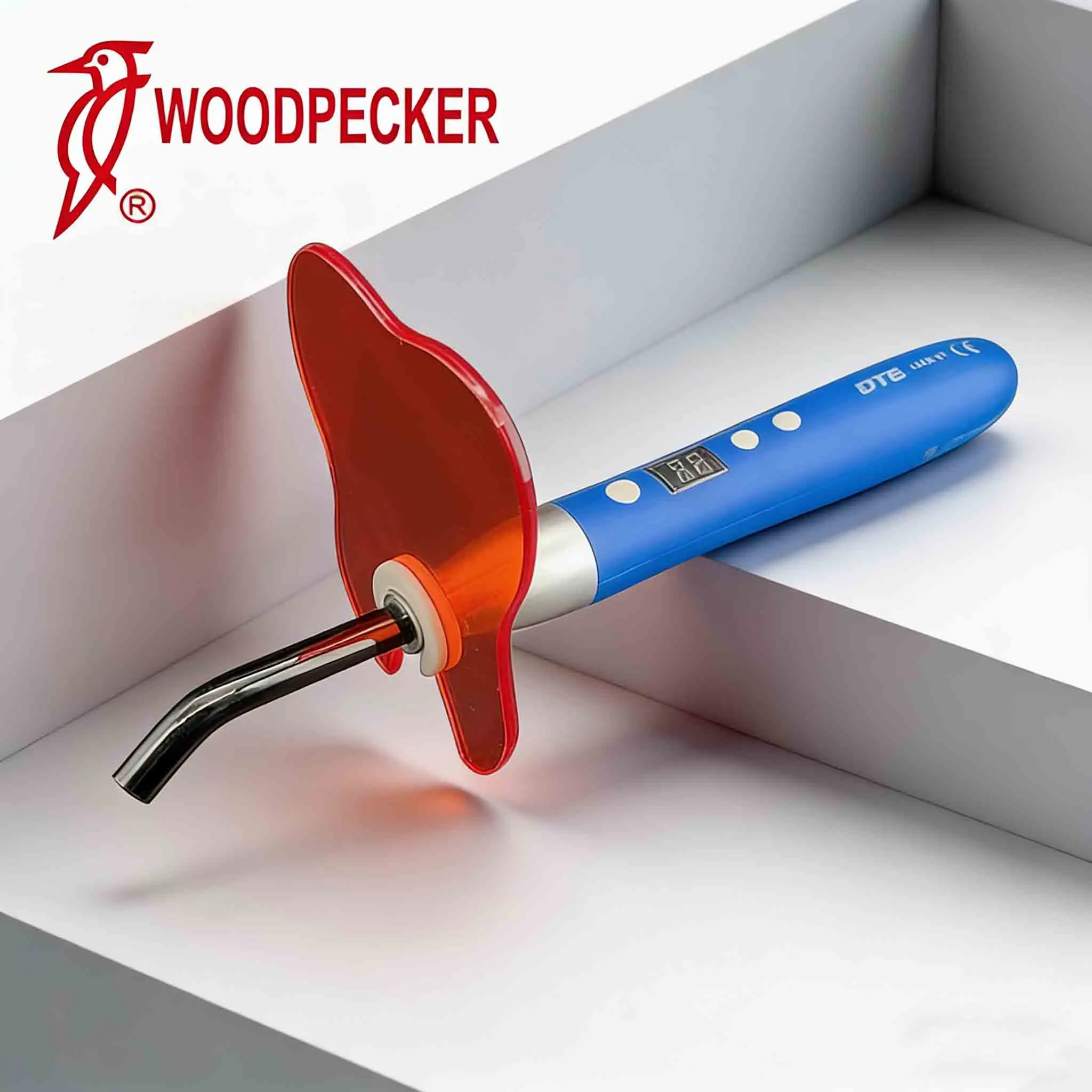 Lampe de photopolymérisation dentaire sans fil Woodpecker LUX VI LED pour le durcissement de la résine, le blanchiment des dents et les équipements dentaires