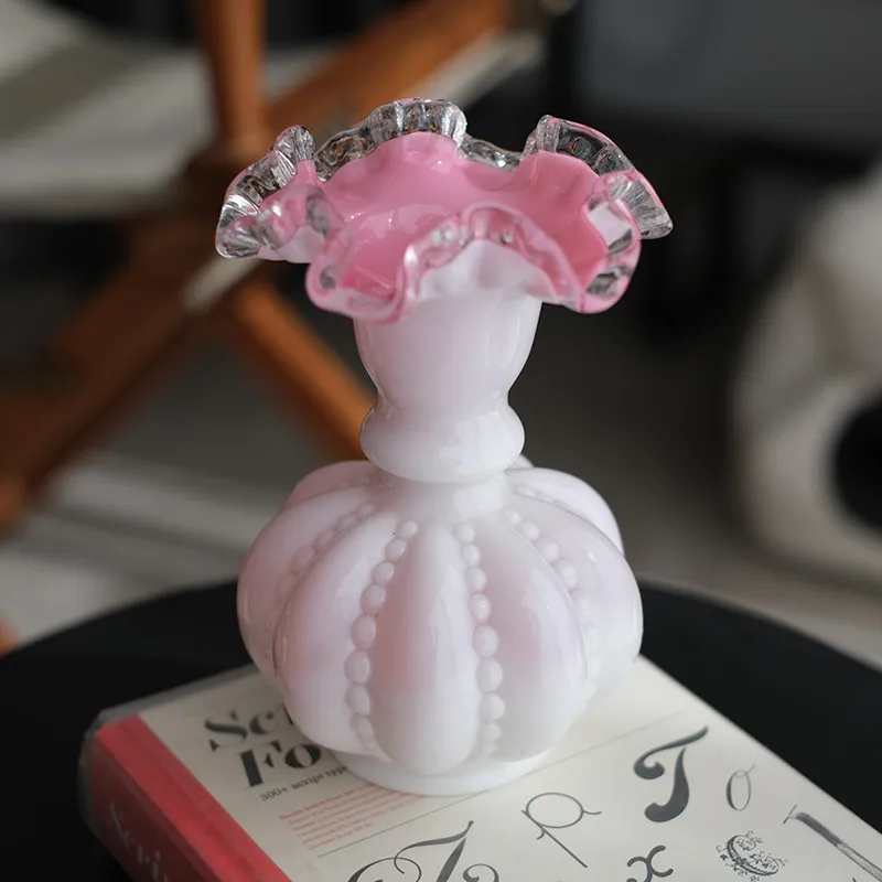 Collect the basic small pearl pumpkin pink white glass vase