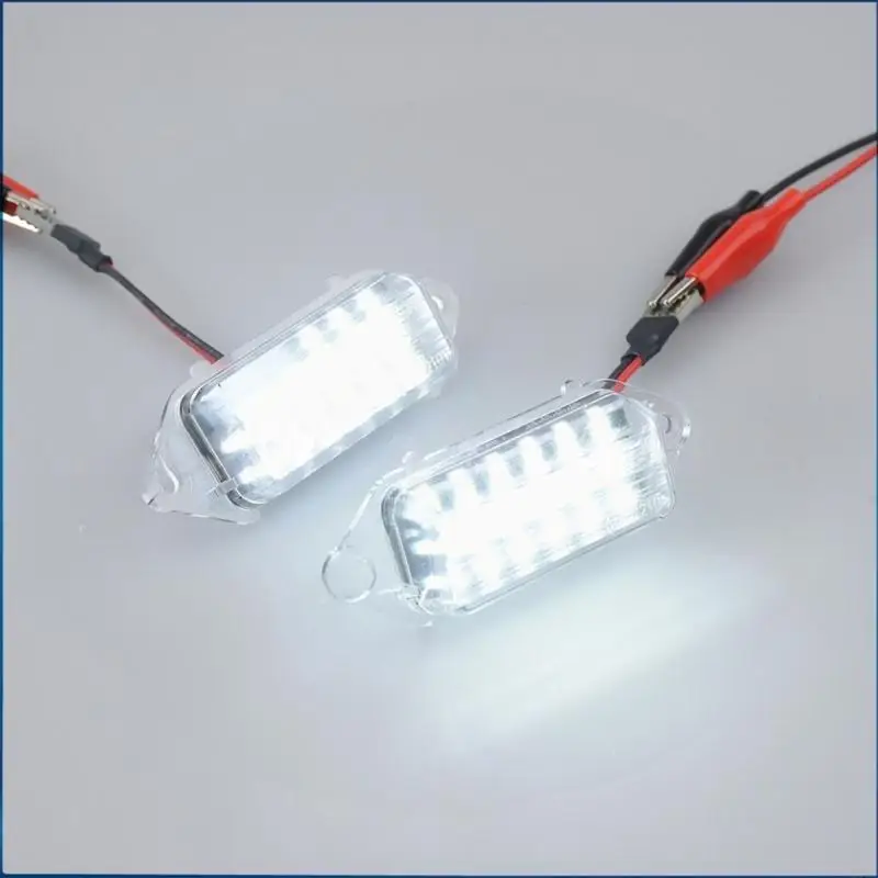 M76E Vehicle Plate Lamp Assembly Pair with White LED Light Output